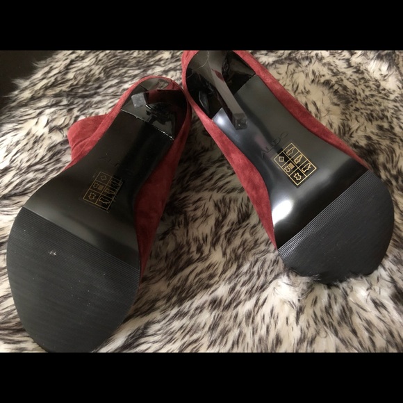ALDO burgundy heels - Picture 3 of 4